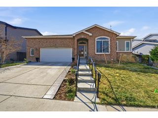 1425 W 12th Ave, Broomfield, CO 80020