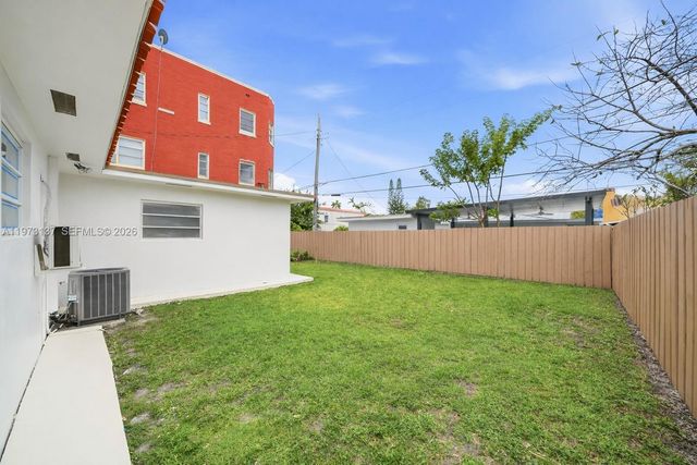 1781 SW 13th St, Miami, FL 33145