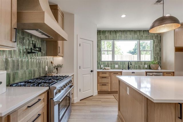 1612 N Virginia Avenue, Oklahoma City, OK 73106