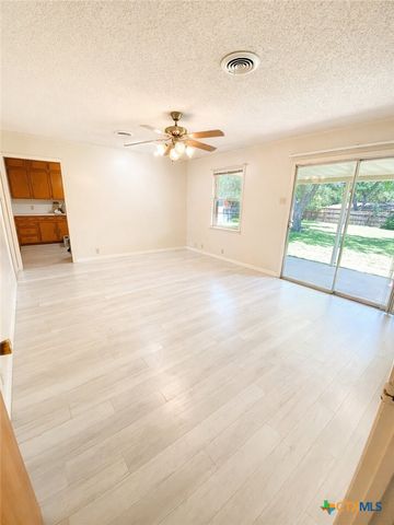 2305 Birdcreek Drive, Temple, TX 76502