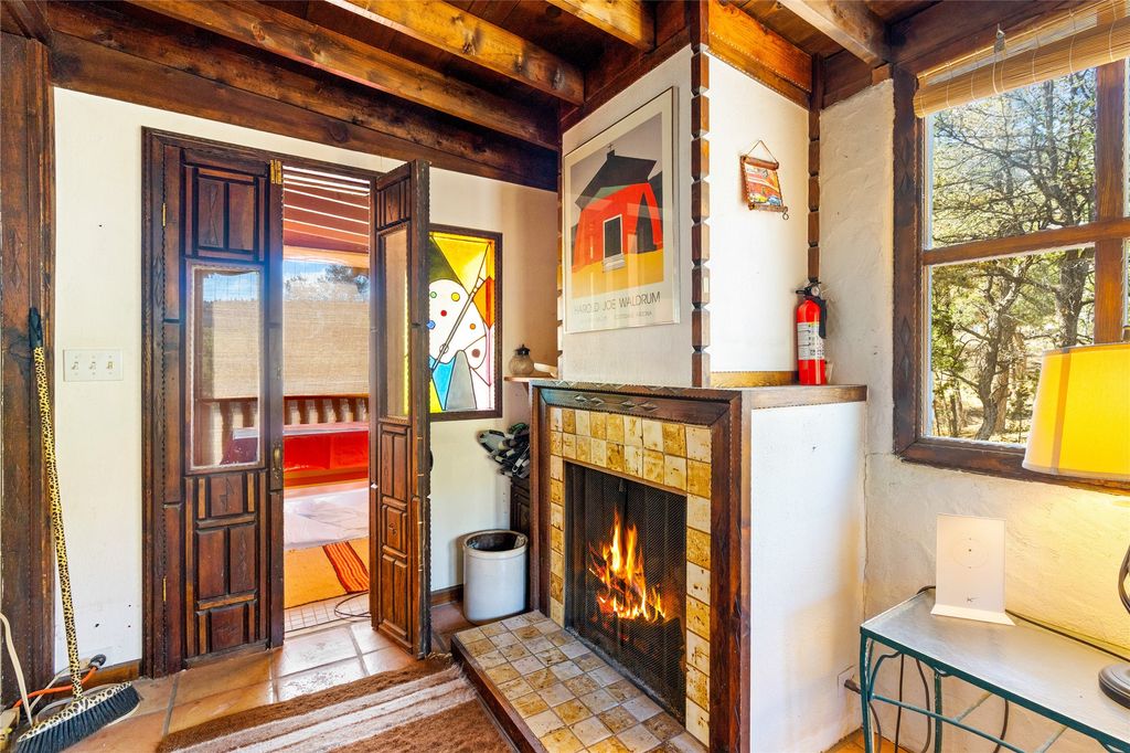 Image 22 of property listing at 575 Redondo, Jemez Springs, NM 87025