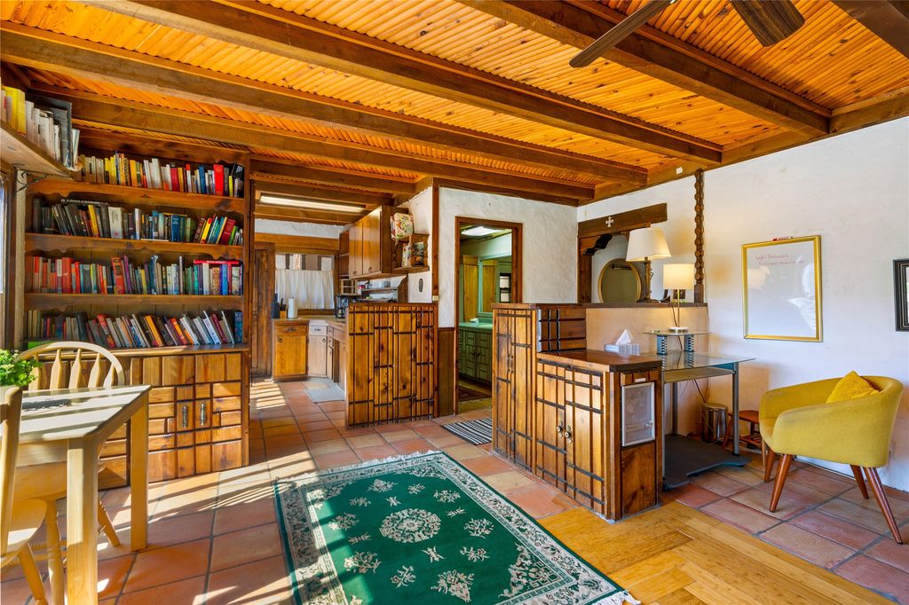 Image 31 of property listing at 575 Redondo, Jemez Springs, NM 87025