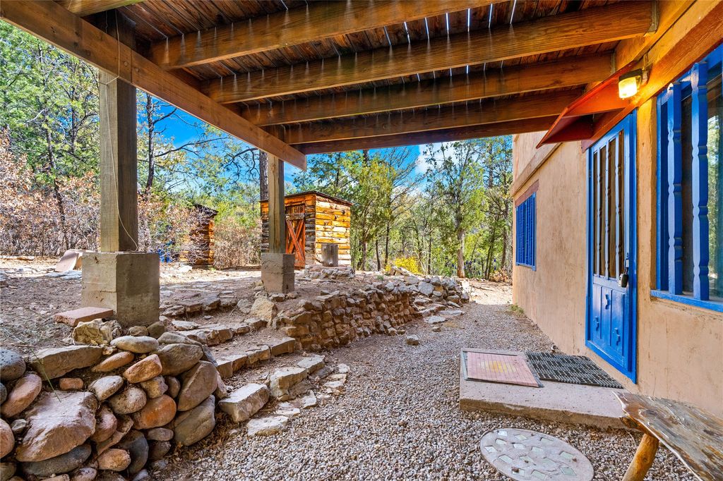 Image 34 of property listing at 575 Redondo, Jemez Springs, NM 87025