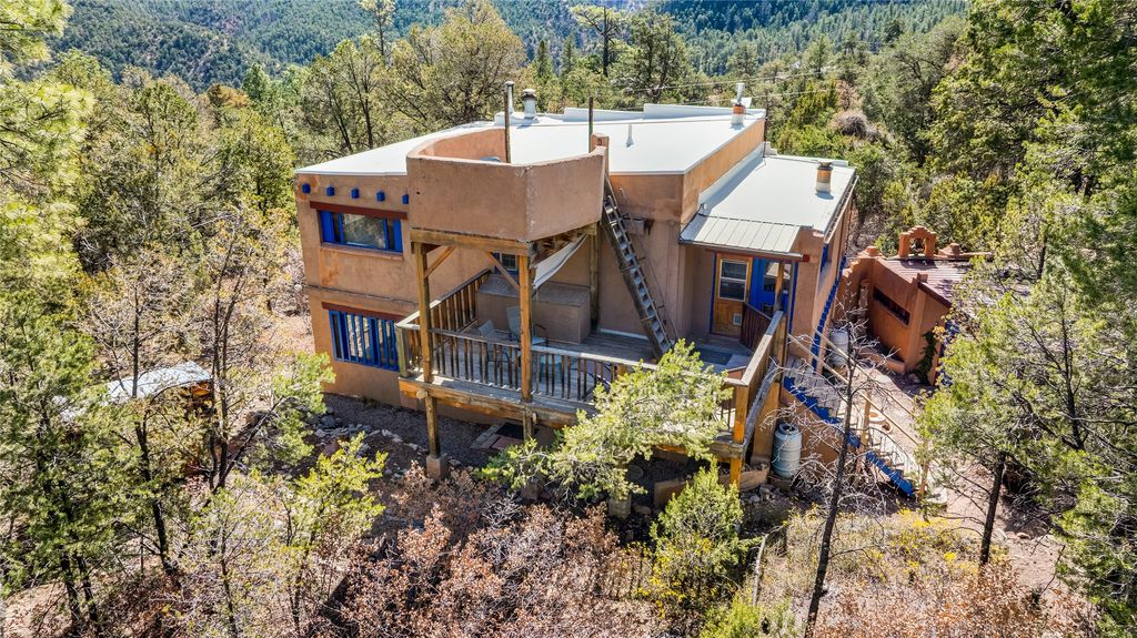 Image 46 of property listing at 575 Redondo, Jemez Springs, NM 87025