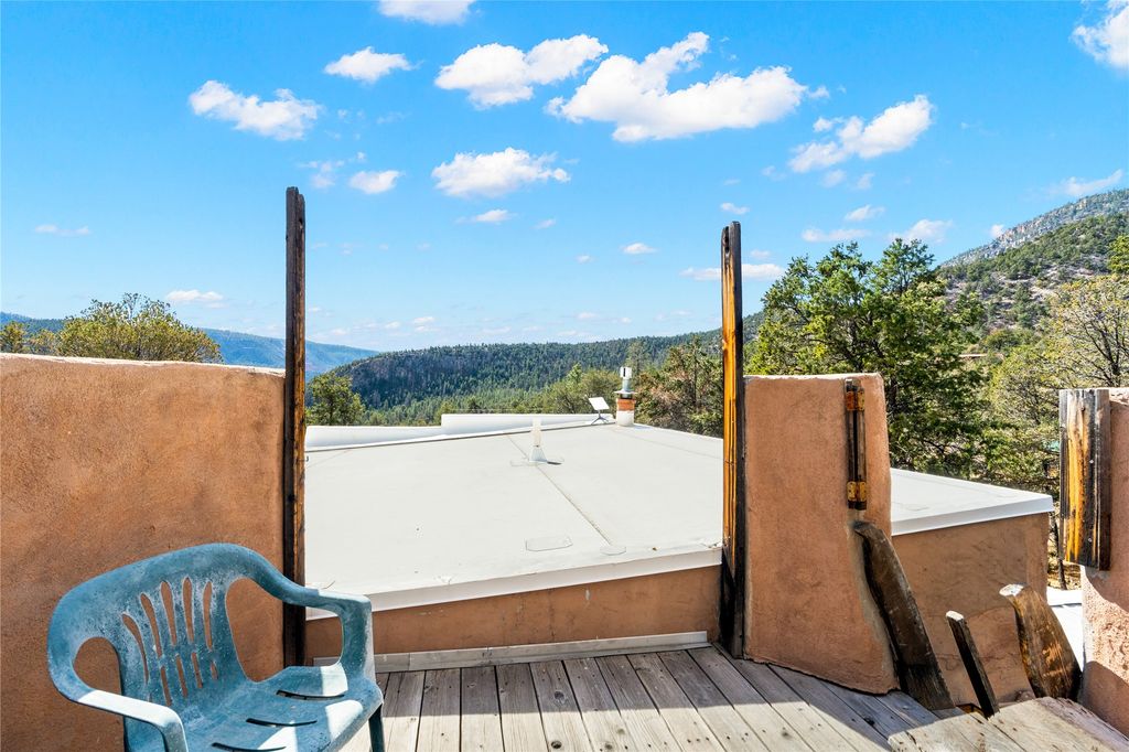 Image 51 of property listing at 575 Redondo, Jemez Springs, NM 87025