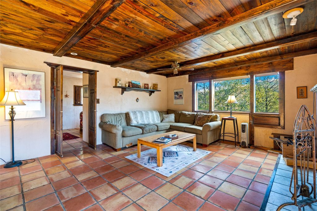 Image 9 of property listing at 575 Redondo, Jemez Springs, NM 87025