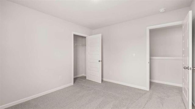 100 White Spruce Way, Newnan, GA 30265