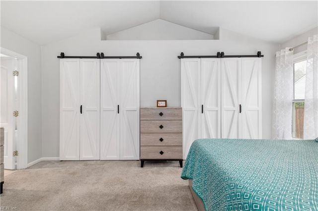 828 Hardwood DR, Chesapeake, VA 23320