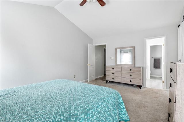 828 Hardwood DR, Chesapeake, VA 23320