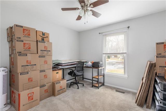 828 Hardwood DR, Chesapeake, VA 23320