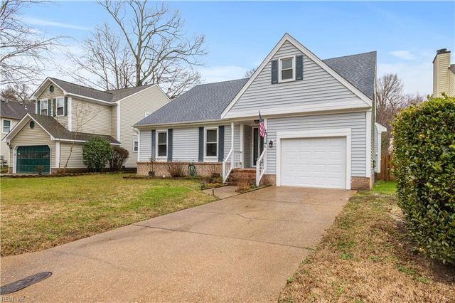 828 Hardwood DR, Chesapeake, VA 23320