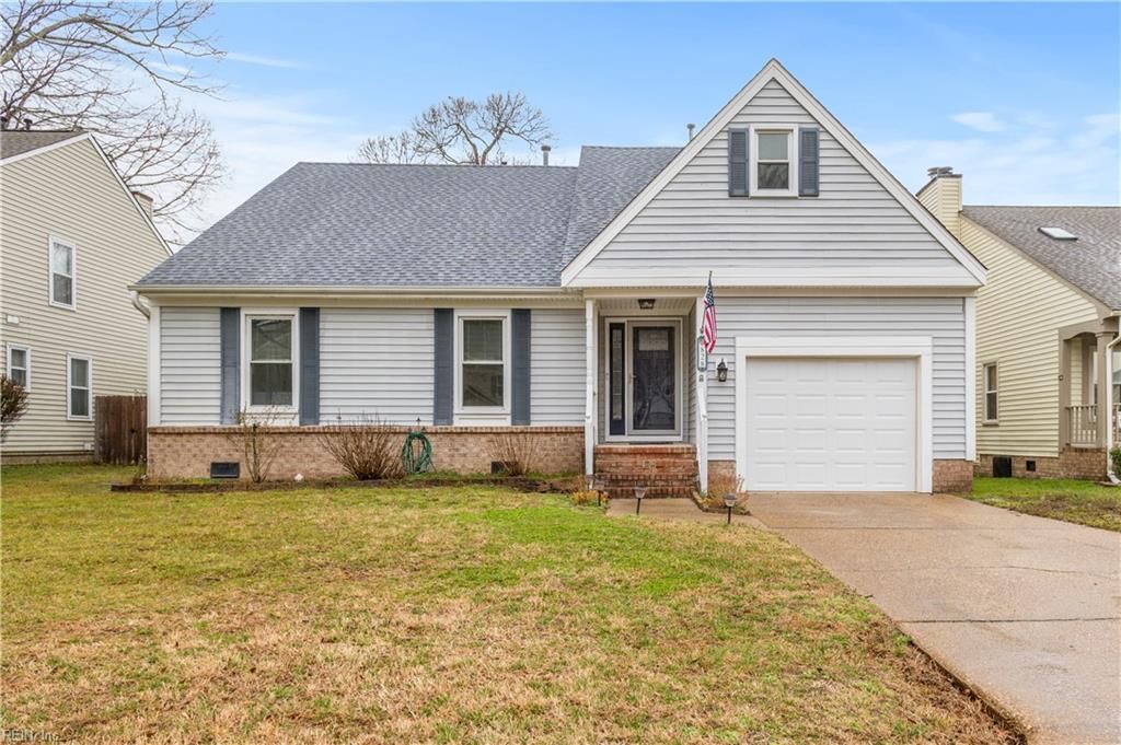 828 Hardwood DR, Chesapeake, VA 23320