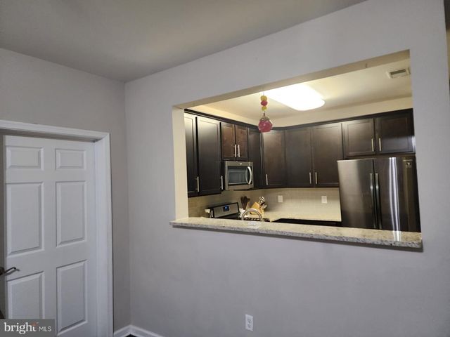 1118 HALIFAX PL, Hamilton, NJ 08619