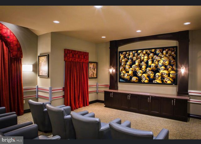 1118 HALIFAX PL, Hamilton, NJ 08619