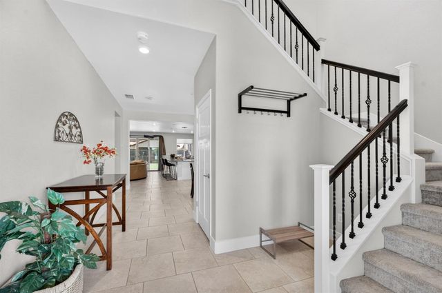 3751 EDINGTON Dr, Rancho Cordova, CA 95742