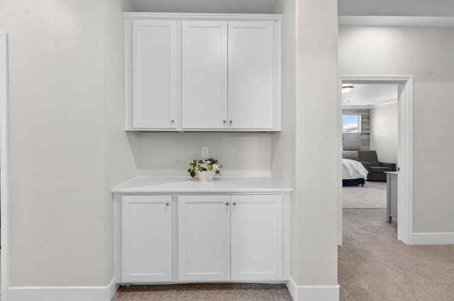 3751 EDINGTON Dr, Rancho Cordova, CA 95742