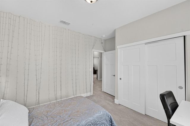 3751 EDINGTON Dr, Rancho Cordova, CA 95742