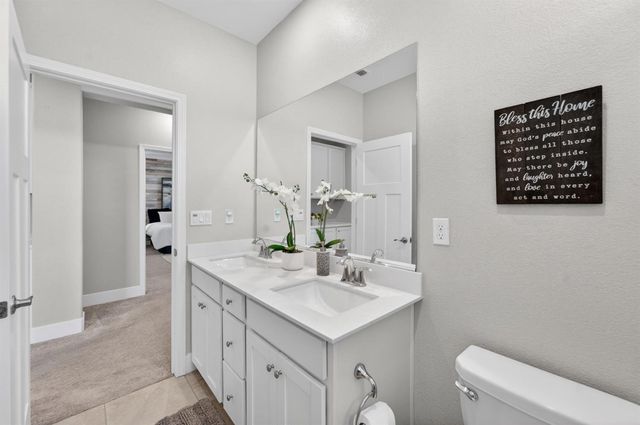 3751 EDINGTON Dr, Rancho Cordova, CA 95742