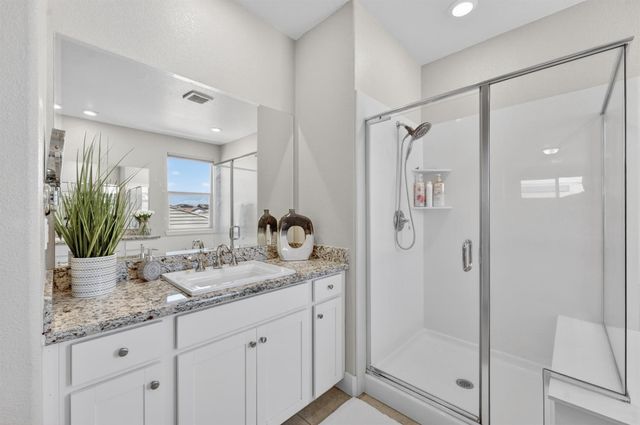 3751 EDINGTON Dr, Rancho Cordova, CA 95742