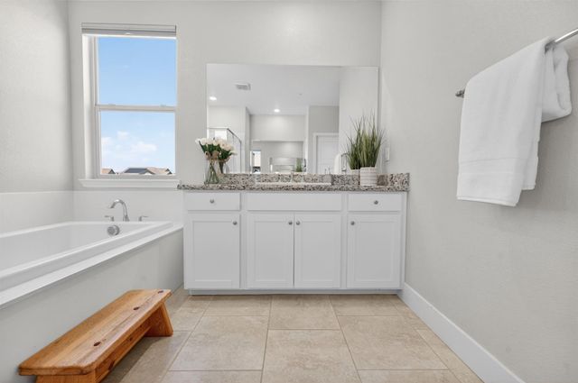 3751 EDINGTON Dr, Rancho Cordova, CA 95742