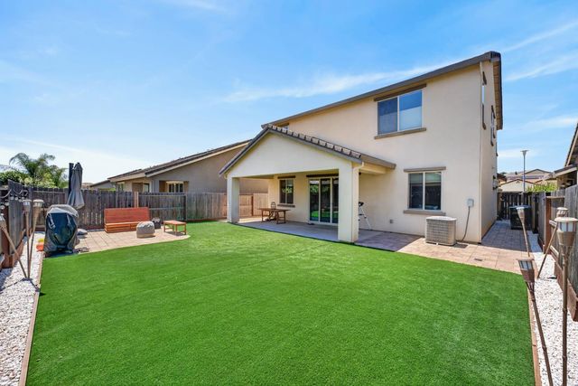 3751 EDINGTON Dr, Rancho Cordova, CA 95742