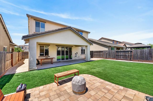 3751 EDINGTON Dr, Rancho Cordova, CA 95742