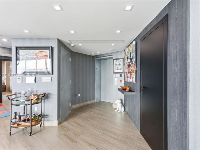 19955 NE 38th Ct 1205, Aventura, FL 33180