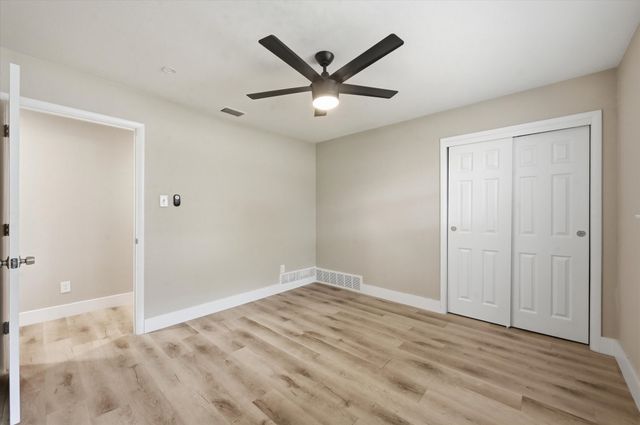 1200 Woodridge Circle, Euless, TX 76040