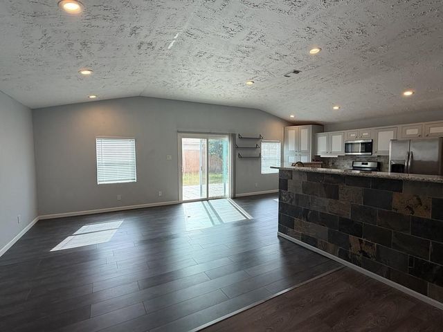 306 Flora Vista Drive, Houston, TX 77598