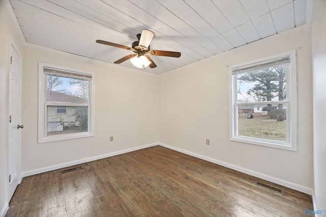 1710 Buena Vista Circle SE, Decatur, AL 35601