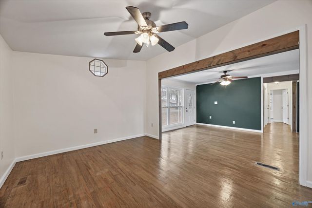 1710 Buena Vista Circle SE, Decatur, AL 35601