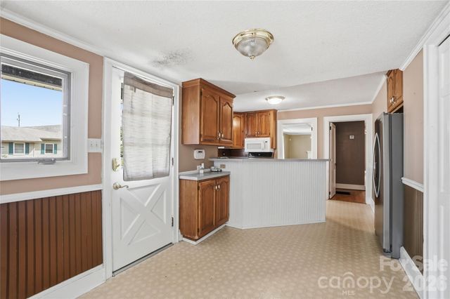 208 Jackson Terrace, Clover, SC 29710