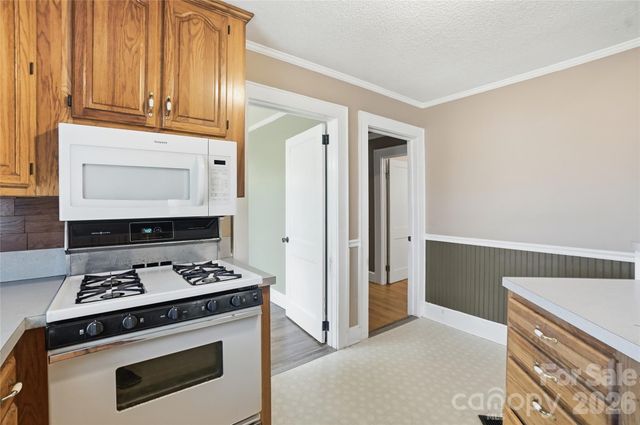 208 Jackson Terrace, Clover, SC 29710