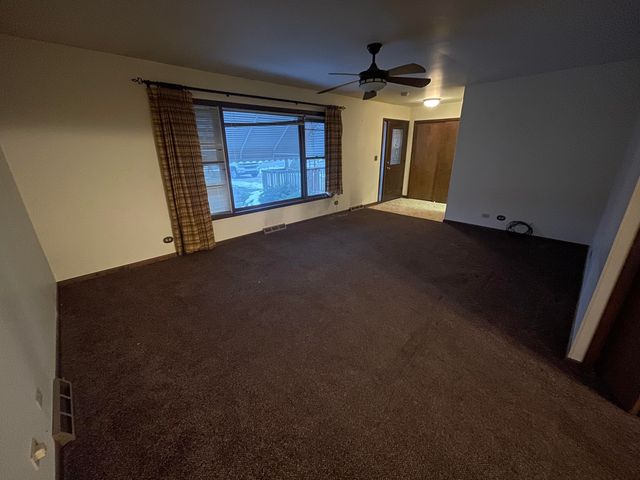 9618 Boulevard Drive, Highland, IN 46322