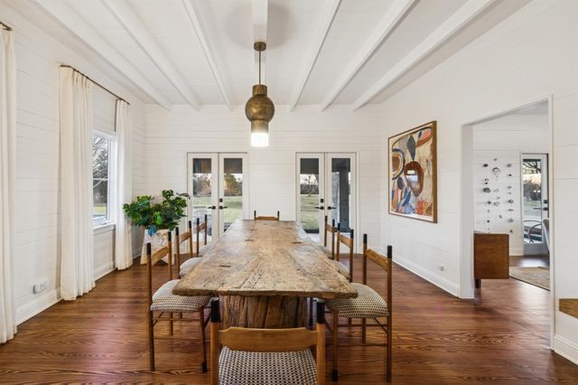 6389 Miller Road, New Ulm, TX 78950