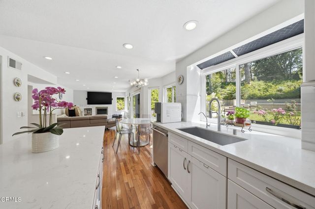 3180 Dragonfly Street, Glendale, CA 91206