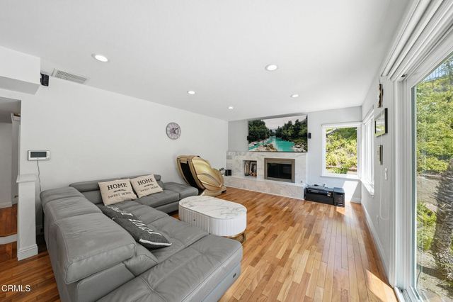 3180 Dragonfly Street, Glendale, CA 91206