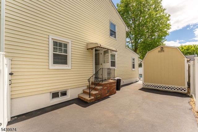 1106 Stone St, Rahway City, NJ 07065