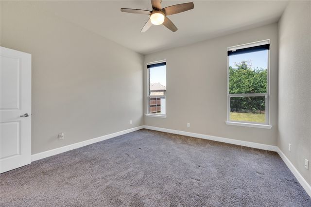 802 Grove Park Lane, Midlothian, TX 76065