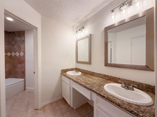 2307 Strait Lane, Houston, TX 77084