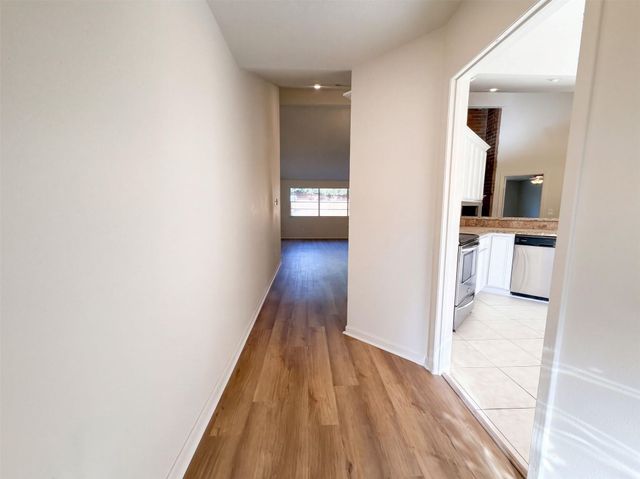 2307 Strait Lane, Houston, TX 77084