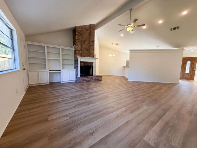 2307 Strait Lane, Houston, TX 77084