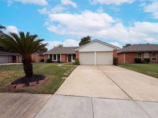 2307 Strait Lane, Houston, TX 77084