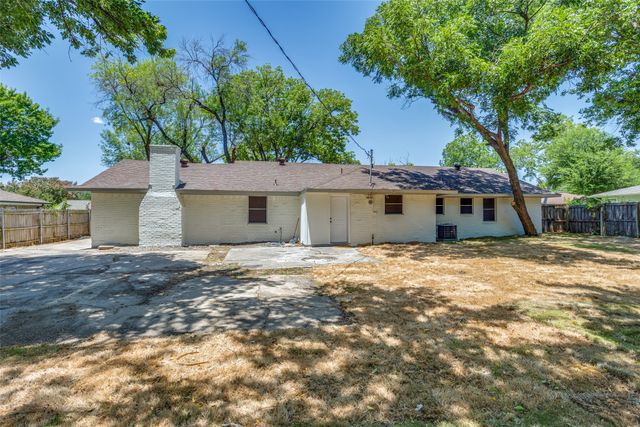 1614 Dakota Drive, Garland, TX 75043