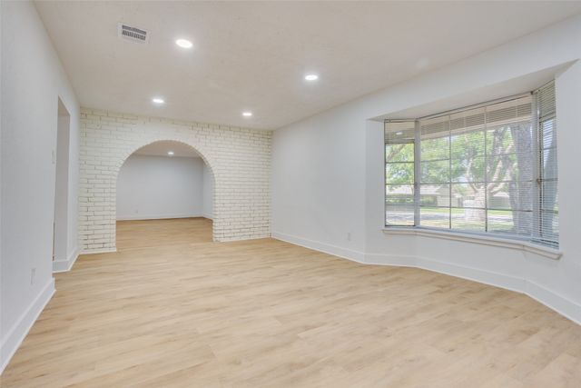 1614 Dakota Drive, Garland, TX 75043