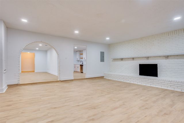 1614 Dakota Drive, Garland, TX 75043