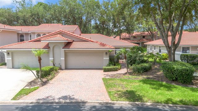 8237 BREEZE COVE LANE, Orlando, FL 32819