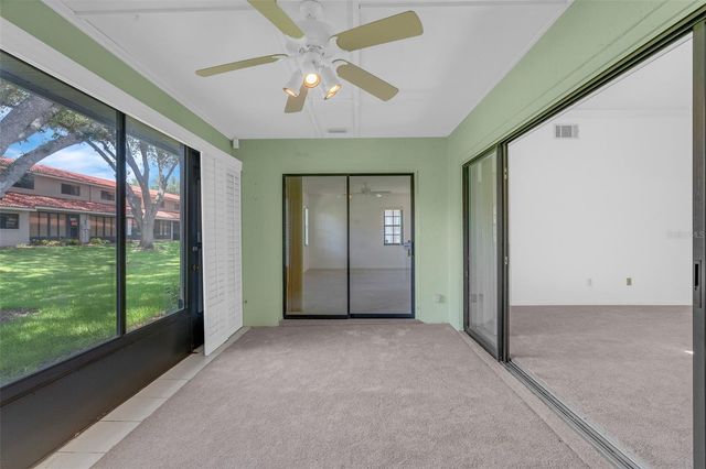 8237 BREEZE COVE LANE, Orlando, FL 32819