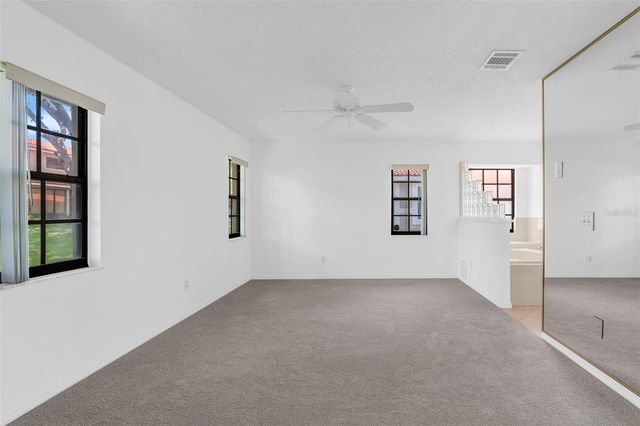 8237 BREEZE COVE LANE, Orlando, FL 32819