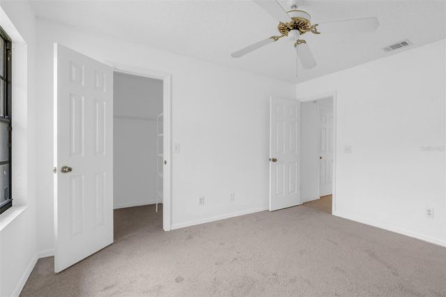 8237 BREEZE COVE LANE, Orlando, FL 32819